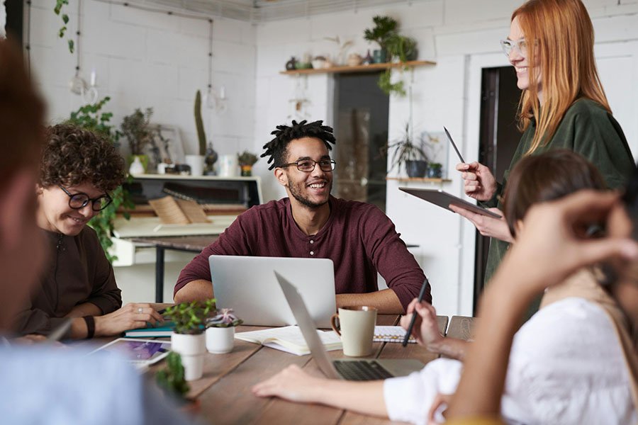 english for work how to address colleagues in group meetings