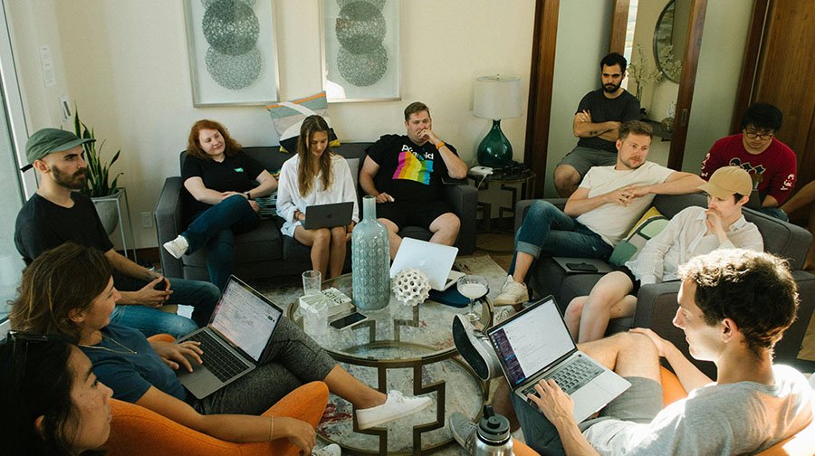 english for work how to address colleagues in group meetings people informal